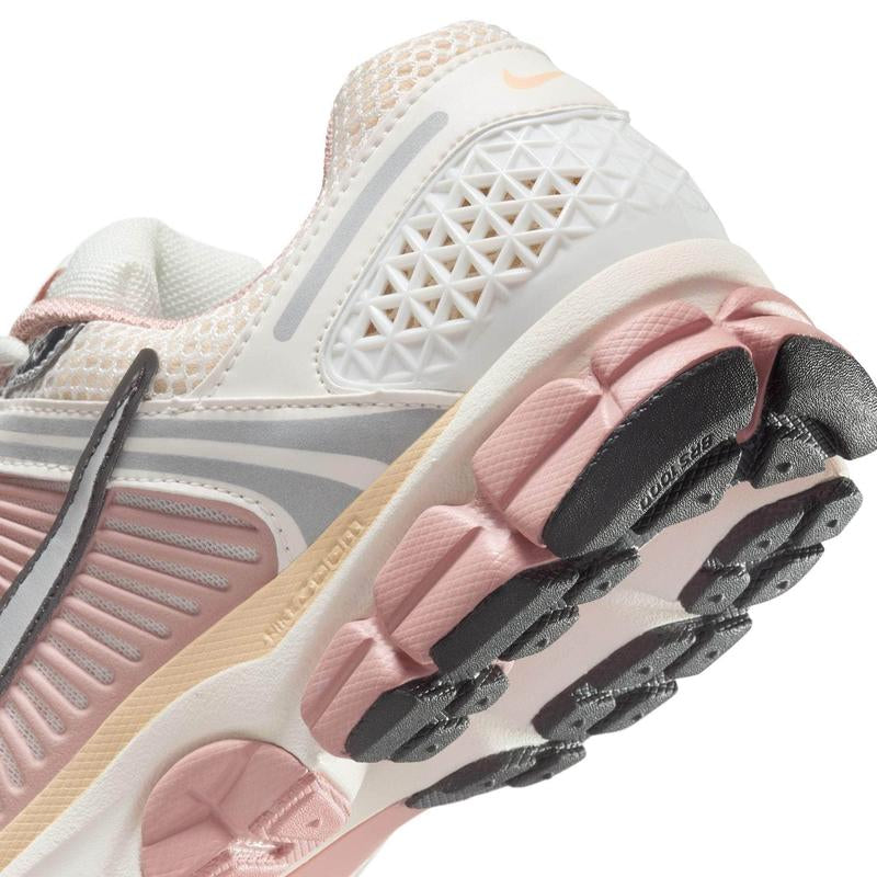 Nike Zoom Vomero 5 - Women'S